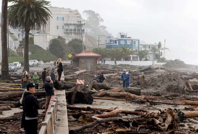 Winter 2023 Storm impacts Rio del Mar Esplanade.